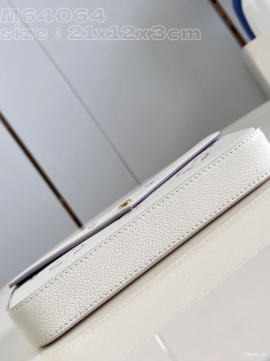 Affordable VUITTON FÉLICIE POCHETTE LOUIS 0719